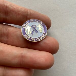 Break The Silence Stop The Violence Purple Awareness 1 inch finest enamel Pin